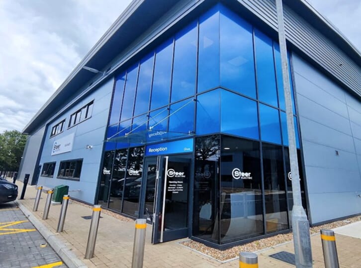 Stop Being Invisible: Reasons Your Business Needs Better Signs 